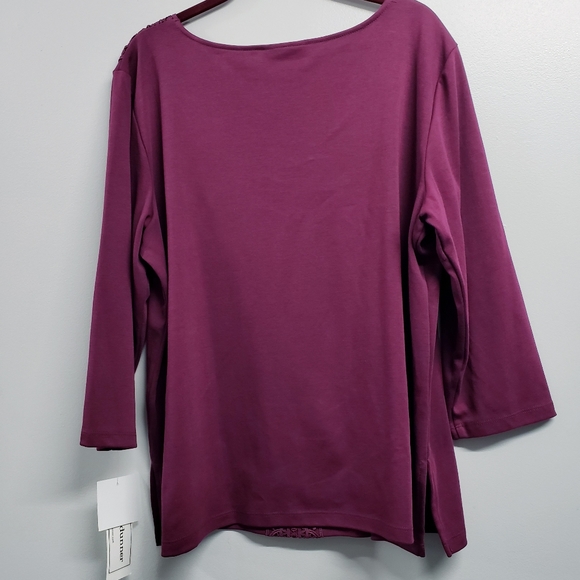 SOLD - Picture 4 of 9